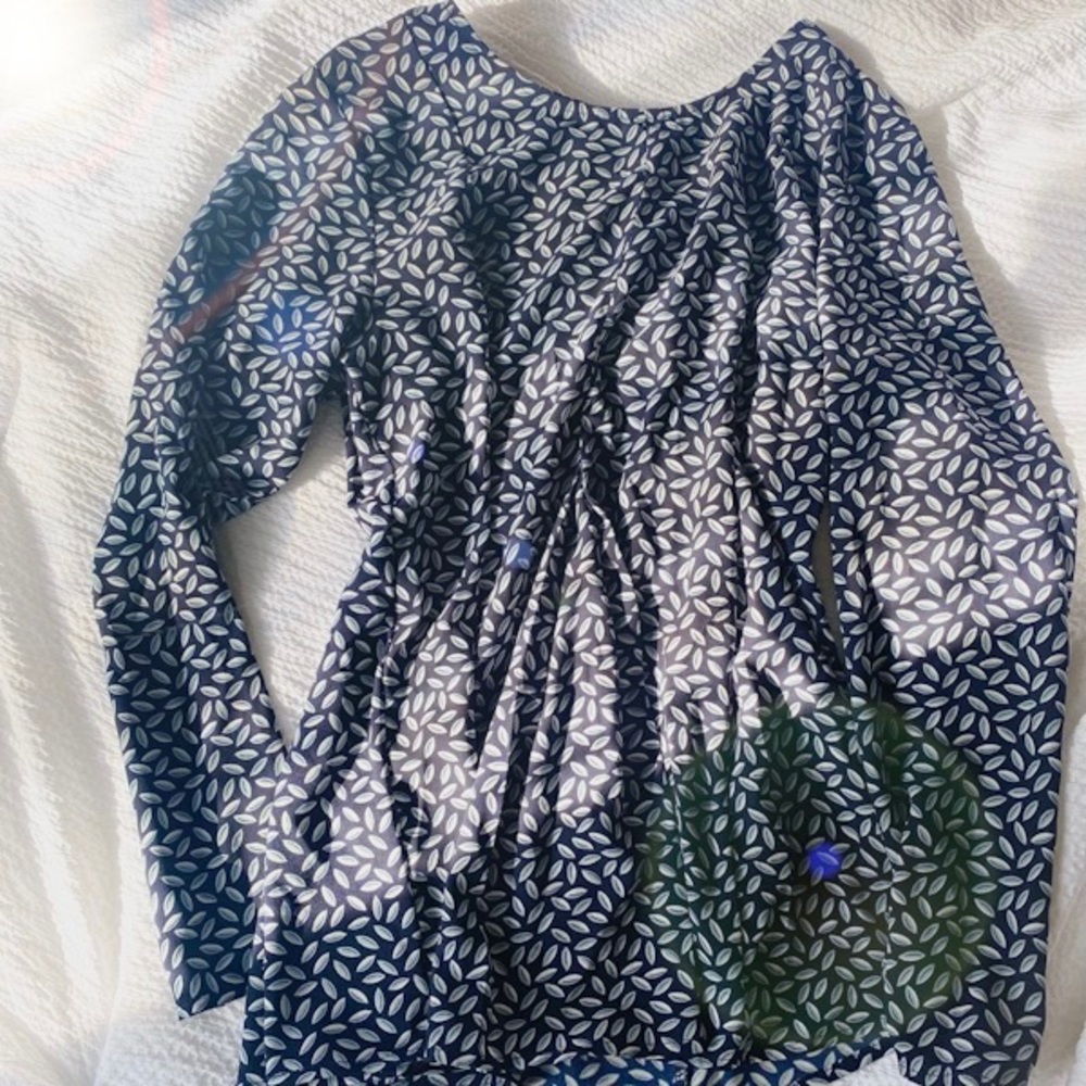 Dark Blue/Navy & White Ann Taylor XS Blouse